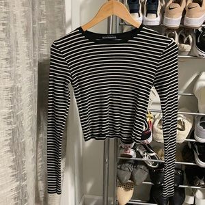BRANDY MELVILLE LONG SLEEVE
